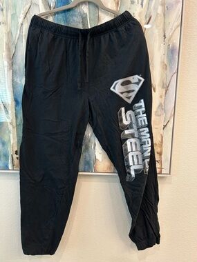 The Man of Steel Men's Black Graphic Sweatpants